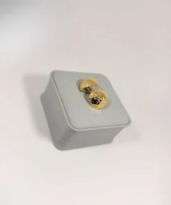 Aretes Topo Domo Martillado | Colección Magna | Oro Laminado 18K