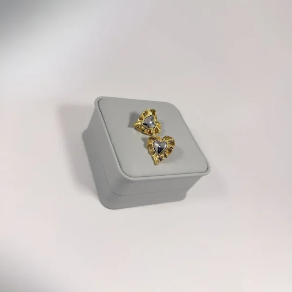 Aretes Topo Corazón Radiante Bicolor | Colección Magna | Oro Laminado 18K