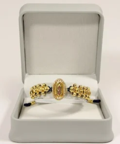 Alternative view of Pulsera Tejida | Virgen de Guadalupe | Oro Laminado 18K | Color Azul Rey