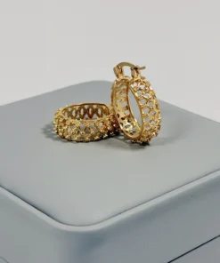 Alternative view of Aretes Candonga Aro Filigrana Calada Dorada | Colección Cerchio | Oro Laminado 18K