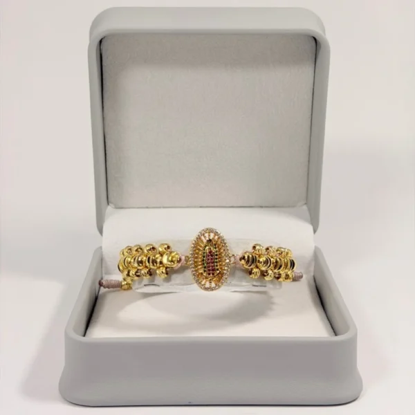 Alternative view of Pulsera Tejida | Virgen de Guadalupe | Oro Laminado 18K | Color Marfil.
