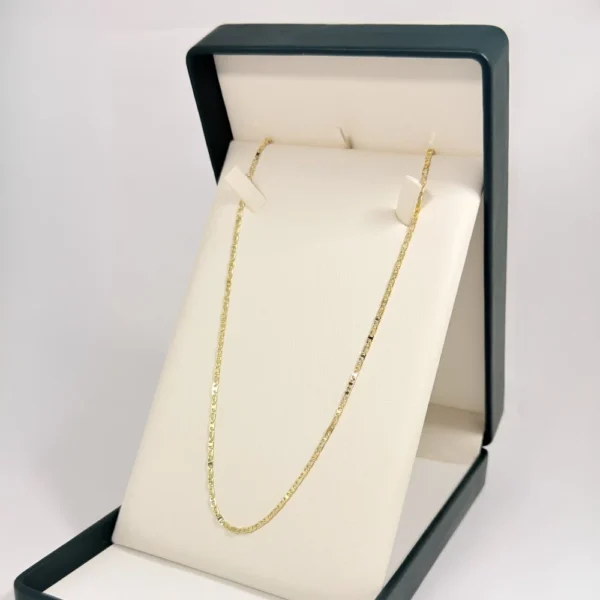 Cadena Escalera Clásica Dorada | Oro Laminado 18K