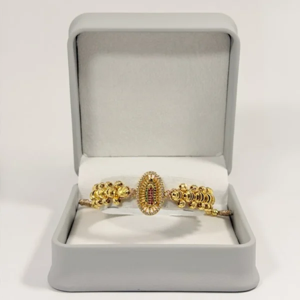 Alternative view of Pulsera Tejida | Virgen de Guadalupe | Oro Laminado 18K | Color Beige Perlado.