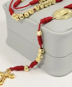 Alternative view of Rosario Rojo Tejido a Mano Balines 6mm | Oro Laminado 18K