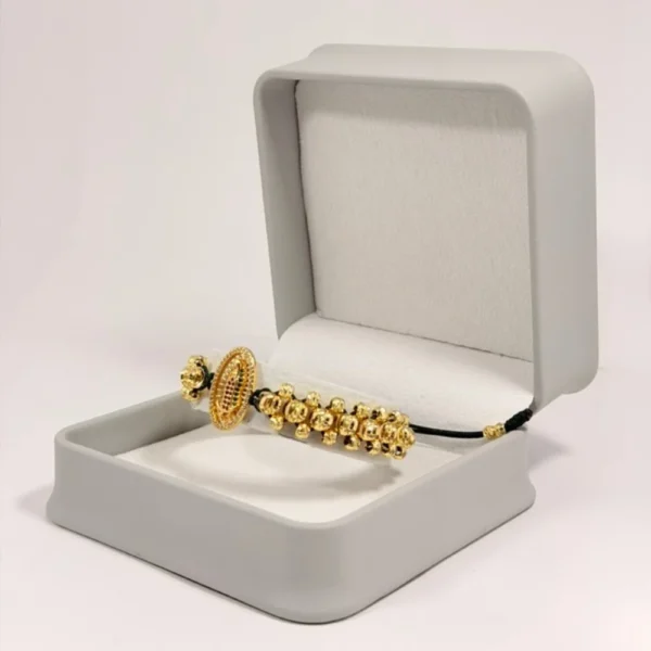 Pulsera Tejida | Virgen de Guadalupe | Oro Laminado 18K | Color Verde Esmeralda.