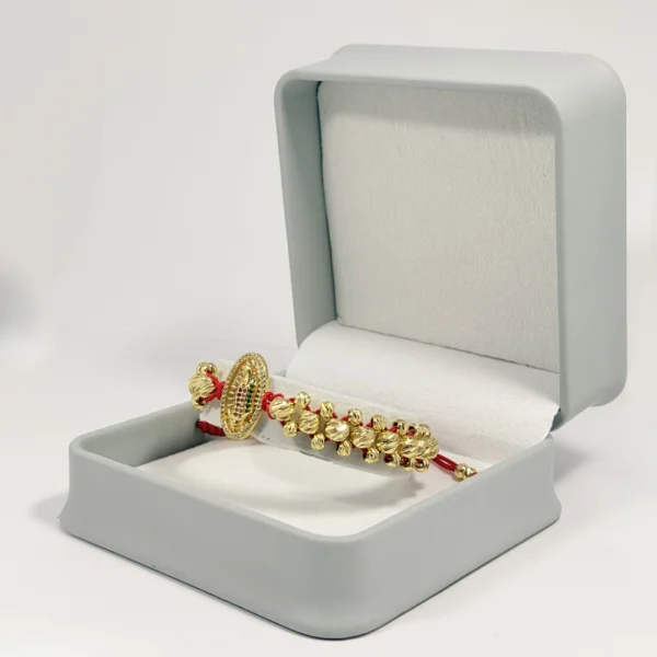 Pulsera Tejida | Virgen de Guadalupe | Oro Laminado 18K | Color Rojo.