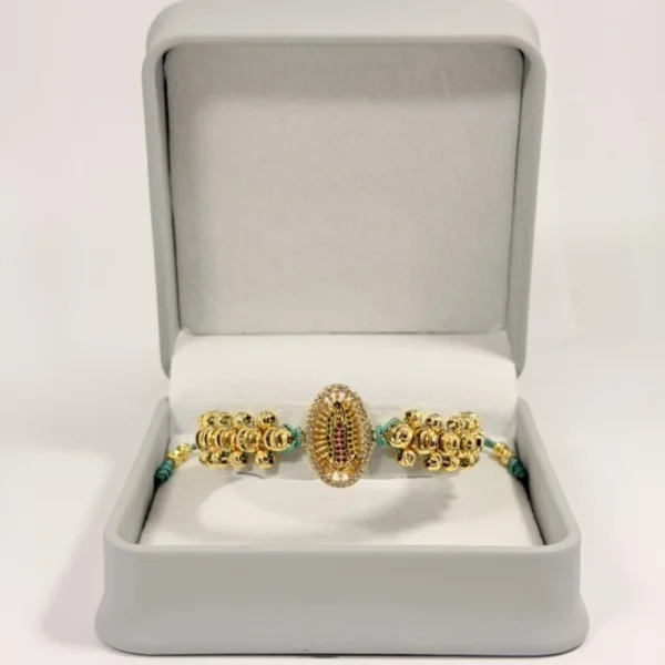 Alternative view of Pulsera Tejida | Virgen de Guadalupe | Oro Laminado 18K | Color Verde Salvia.