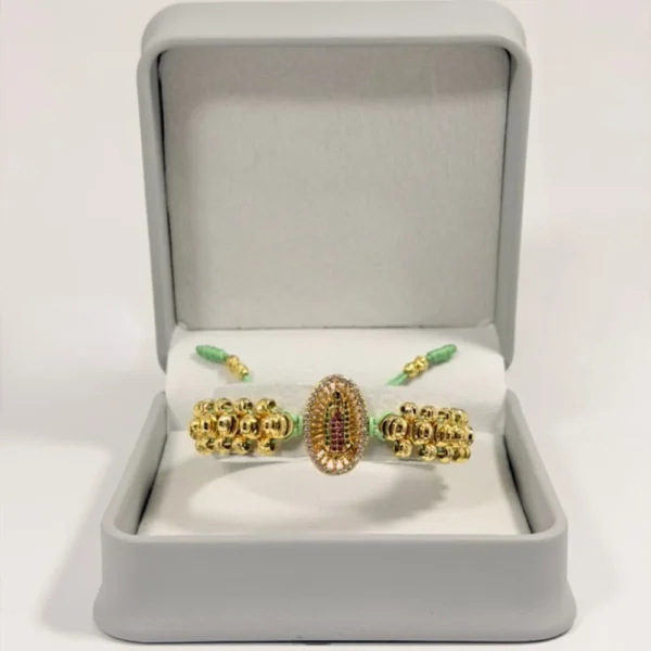 Alternative view of Pulsera Tejida | Virgen de Guadalupe | Oro Laminado 18K | Color Verde Menta.