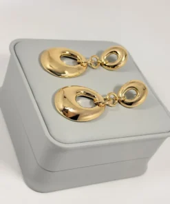 Alternative view of Aretes Doble Aro Colgante | Colección Magna | Oro Laminado 18K